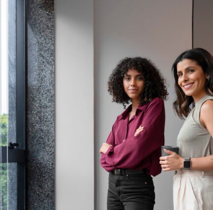 middle-aged-hispanic-business-people