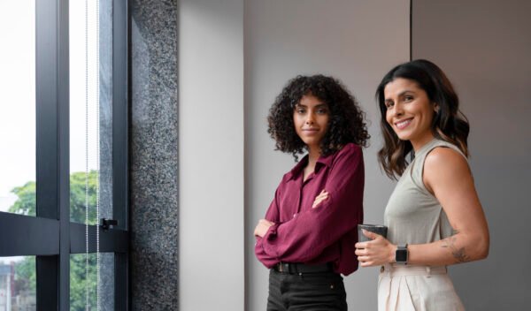 middle-aged-hispanic-business-people